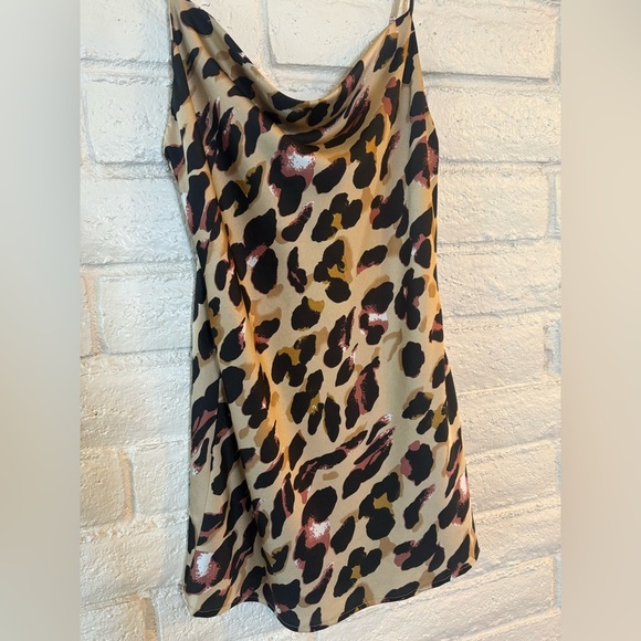 Leopard Print Slip Dress – Fashion Nova – Size M - Picture 2 of 8